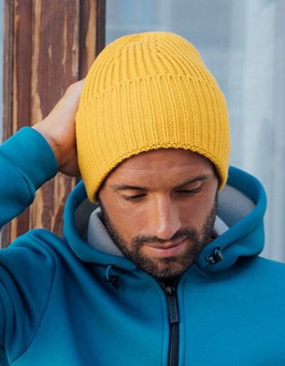 oak_beanie